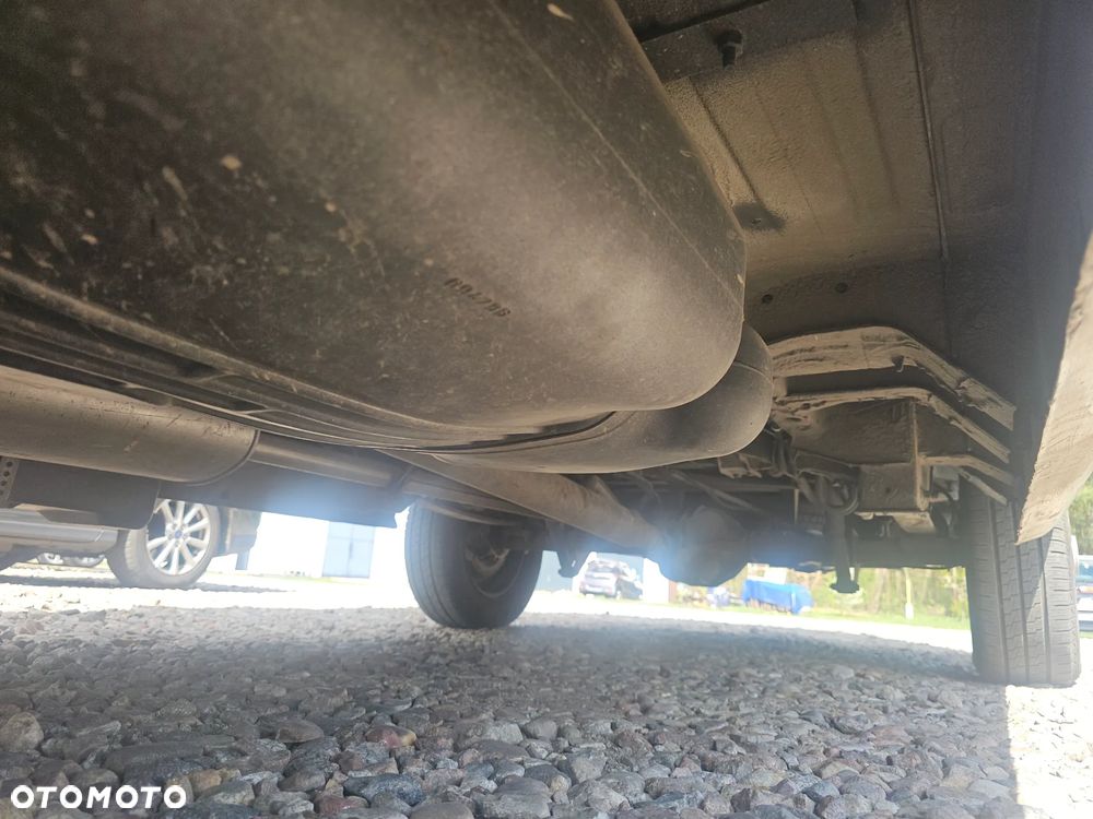 Mercedes-Benz sprinter - 24