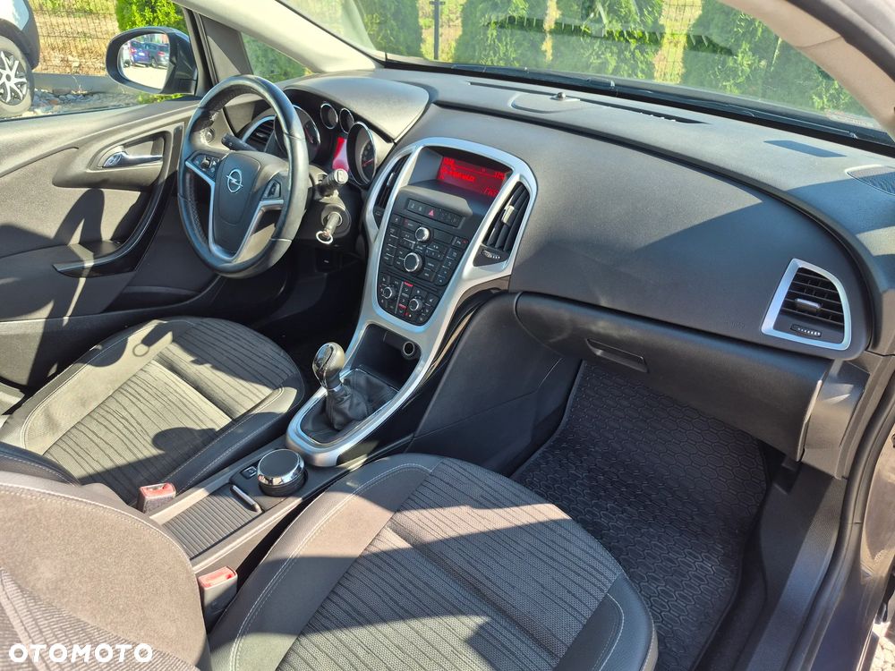 Opel Astra - 22