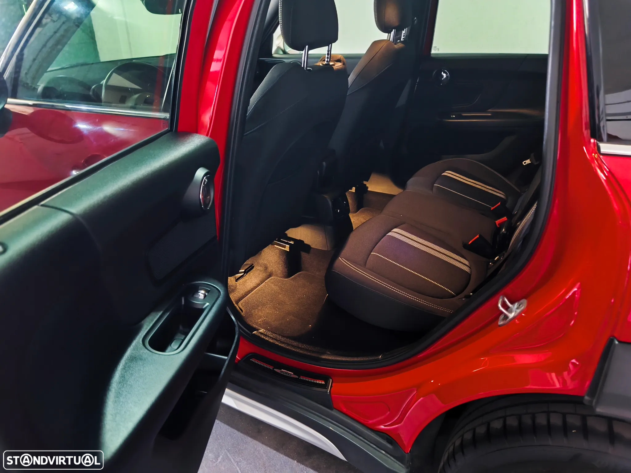 MINI Countryman One D - 10