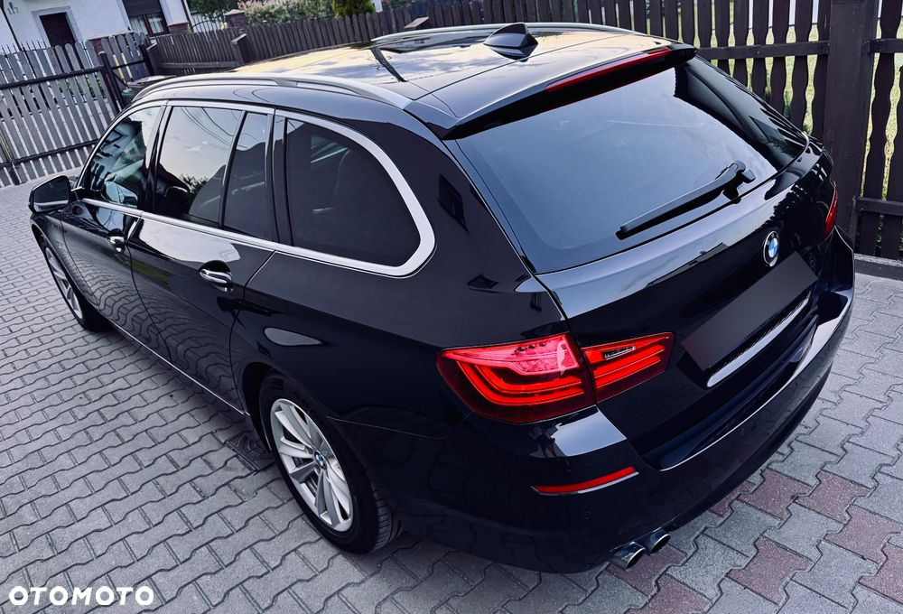 BMW Seria 5 520d Touring - 5