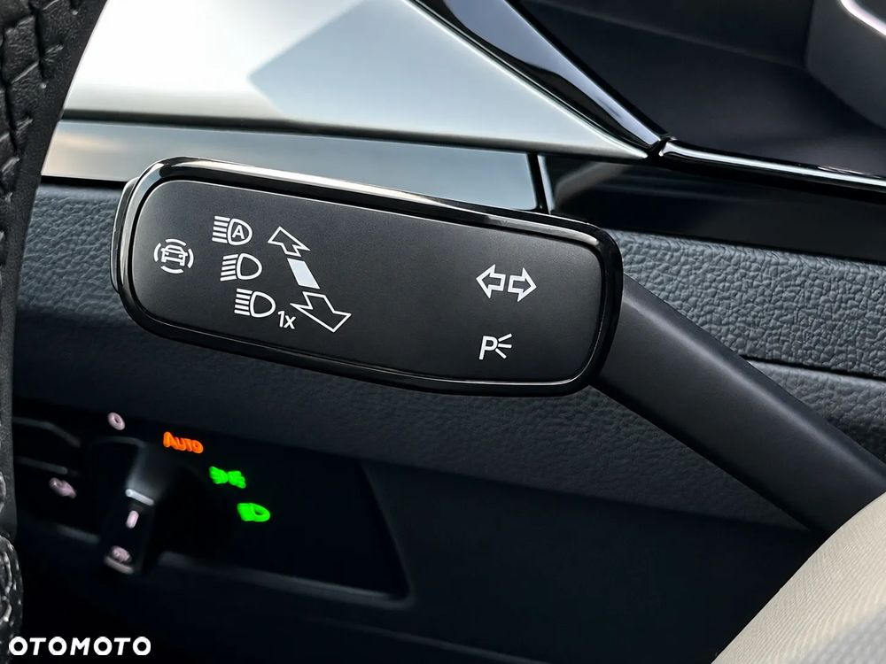 Volkswagen Arteon 2.0 TSI Elegance DSG - 19