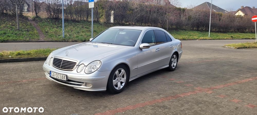 Mercedes-Benz Klasa E - 1