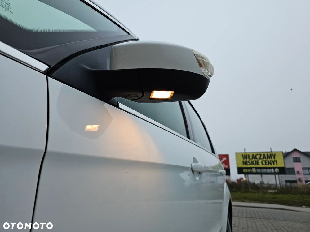 Ford S-Max 2.0 TDCi DPF Titanium - 30