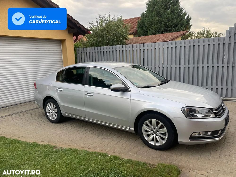 Volkswagen Passat 2.0 Blue TDI SCR Comfortline - 3