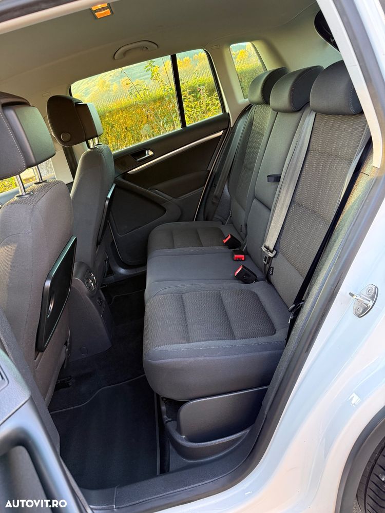 Volkswagen Tiguan 2.0 TDI DPF 4Motion Track & Field - 7