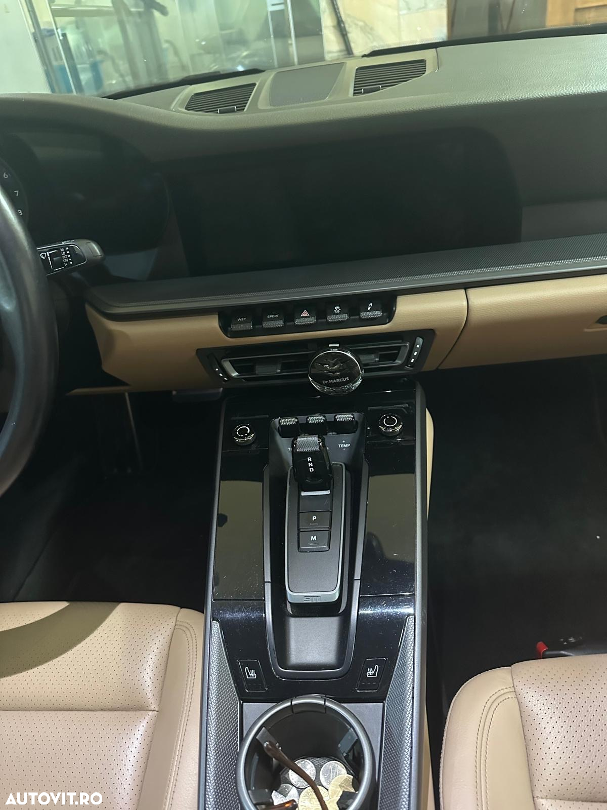 Porsche 911 Carrera 4S - 3