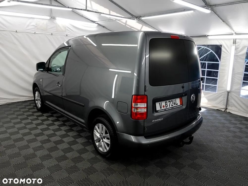Volkswagen Caddy 1.6 TDI Comfortline DSG - 4