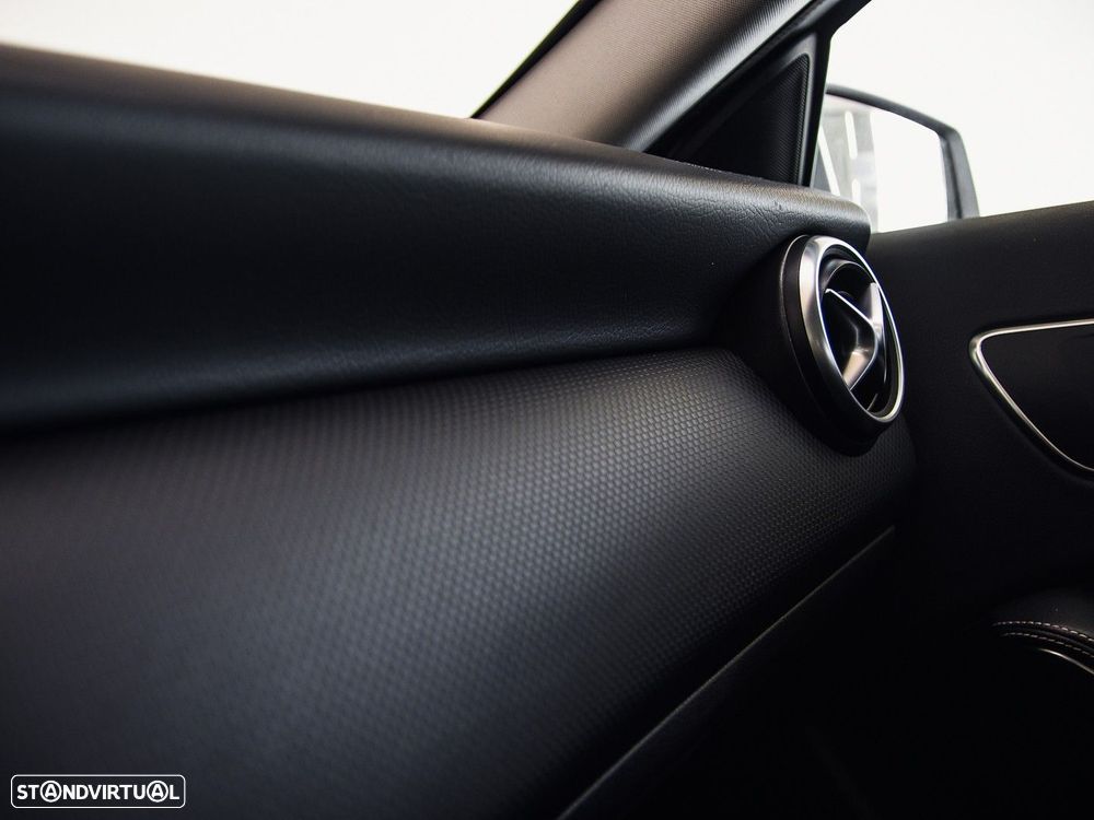 Mercedes-Benz A 180 CDI BE Edition Urban - 32