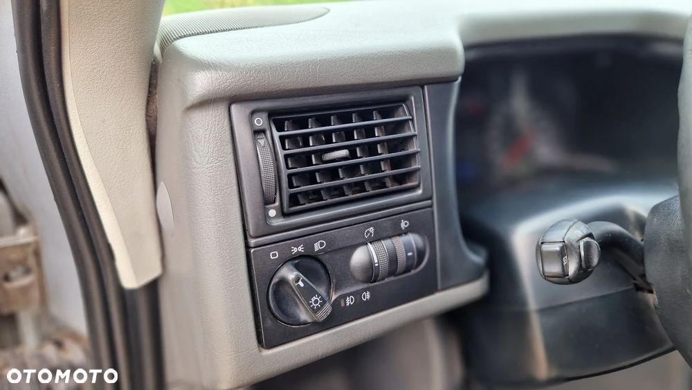 Volkswagen Transporter T4 TDI Escapade - 15