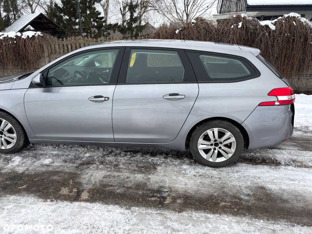 Peugeot 308 1.5 BlueHDi Business Line S&S - 6