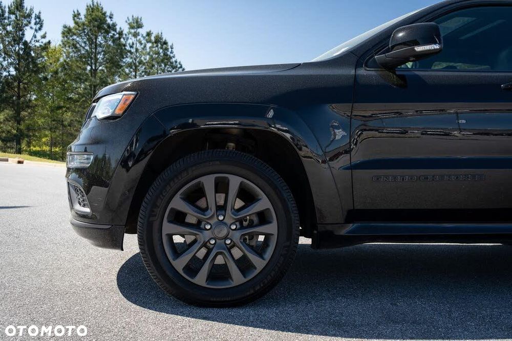 Jeep Grand Cherokee - 4