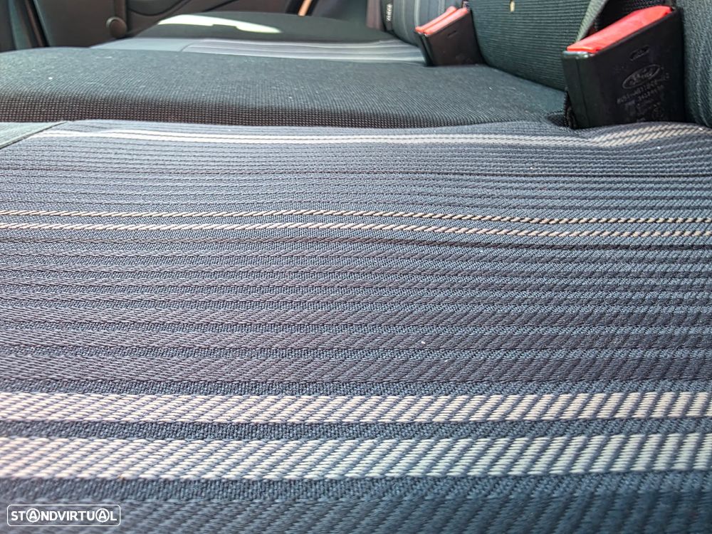 Ford Fiesta 1.25 Techno - 18