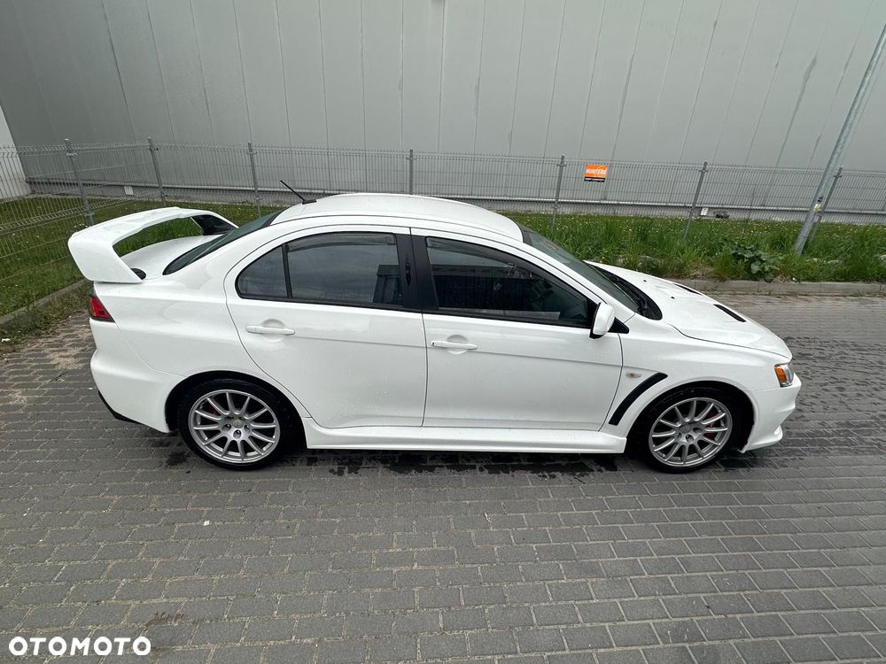 Mitsubishi Lancer Evolution GSR - 8