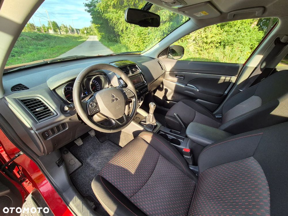 Mitsubishi ASX - 17