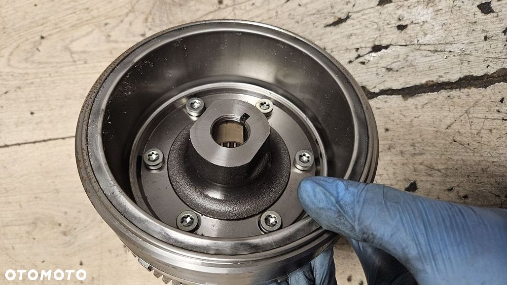 Magneto koło magnesowe sprzęgiełko rozrusznika Honda VT1300 CX Fury - 3