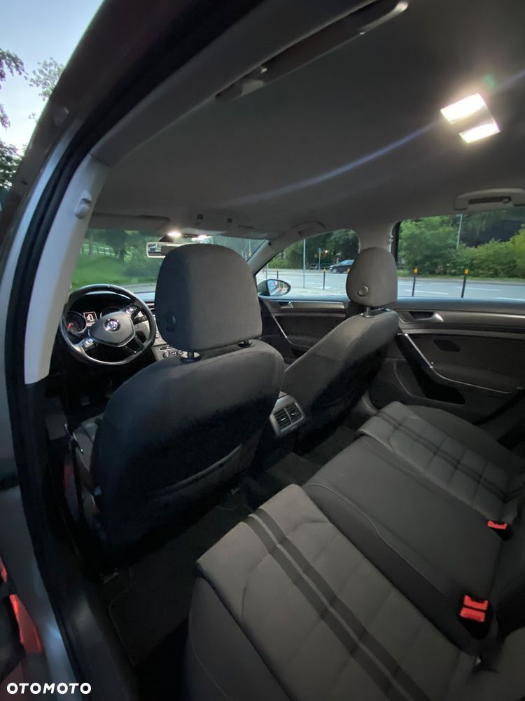 Volkswagen Golf 1.4 TSI BMT Highline - 19