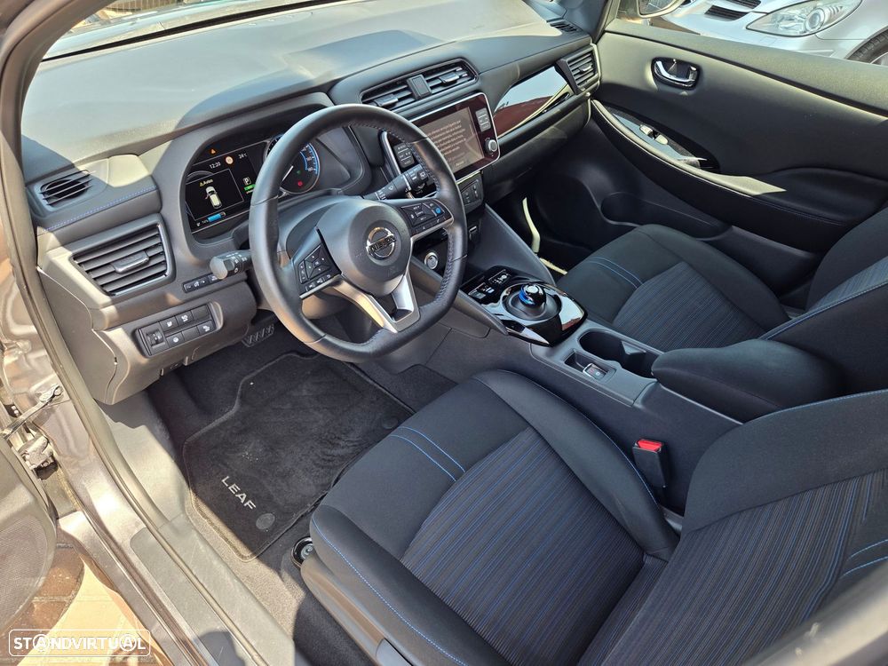 Nissan Leaf N-Connecta Two Tone - 20