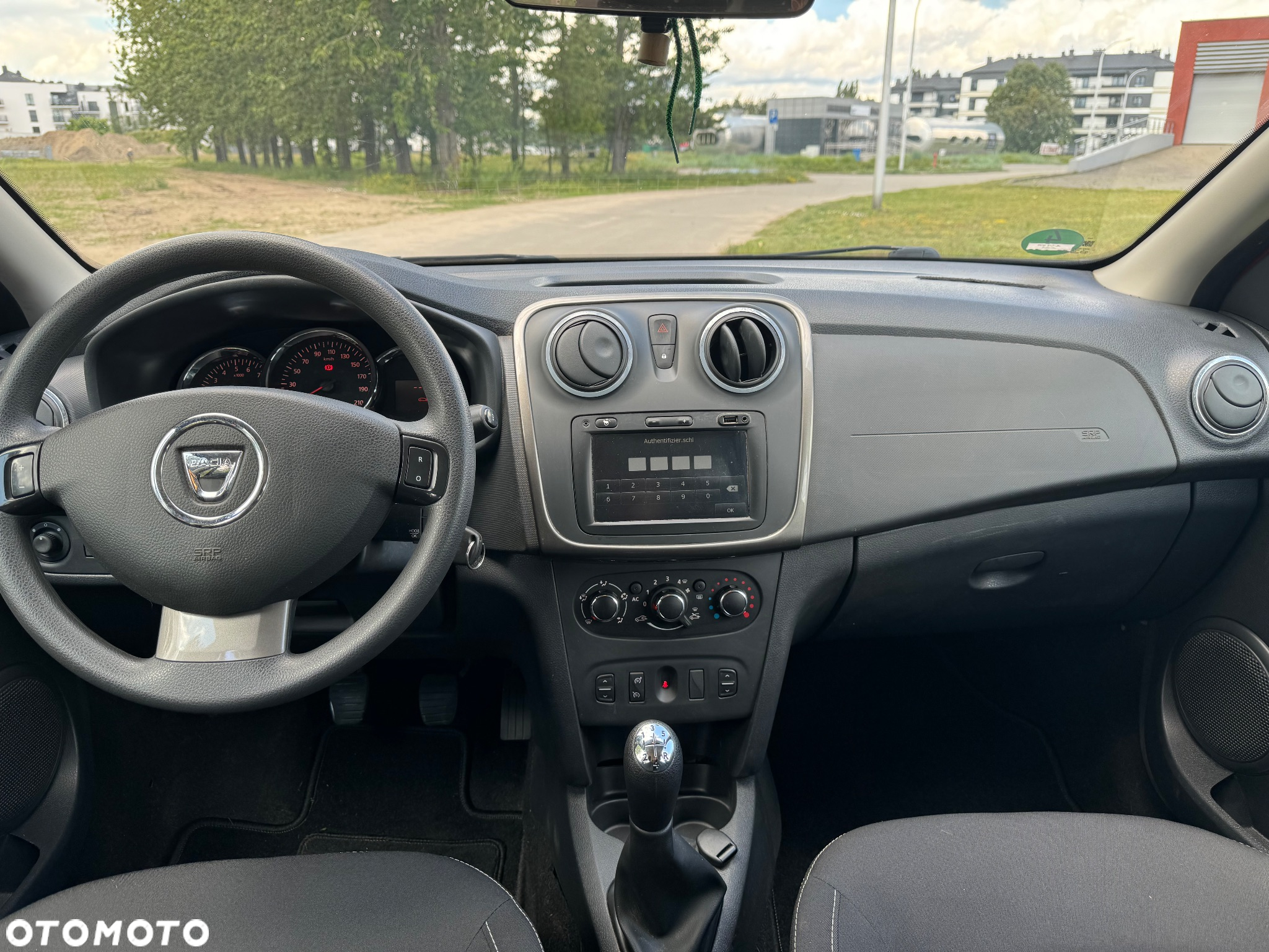 Dacia Sandero TCe 90 Celebration - 7