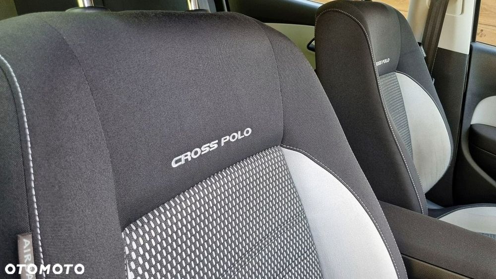 Volkswagen Polo Cross - 15