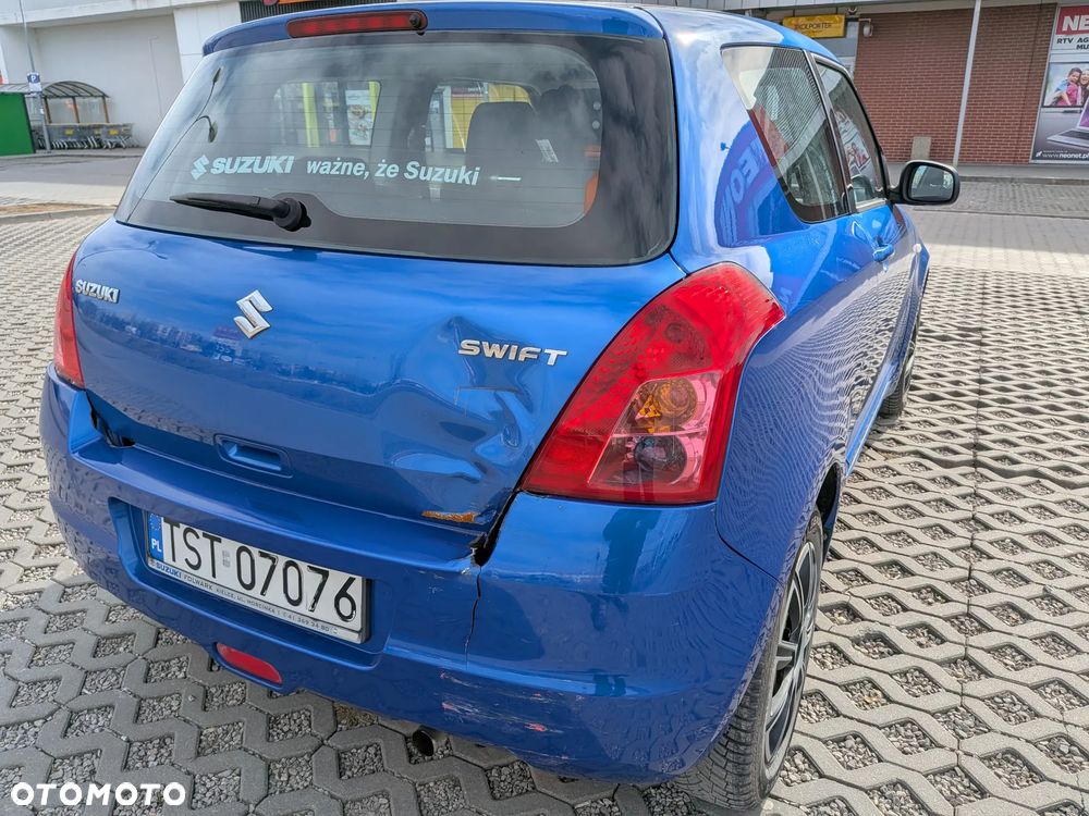 Suzuki Swift 1.3 Sakura - 22