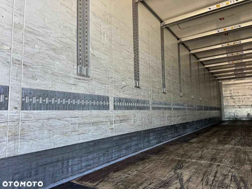 Schmitz Cargobull Izoterma , Doppelstock, oś podnoszona, 332.000 km!! - 14