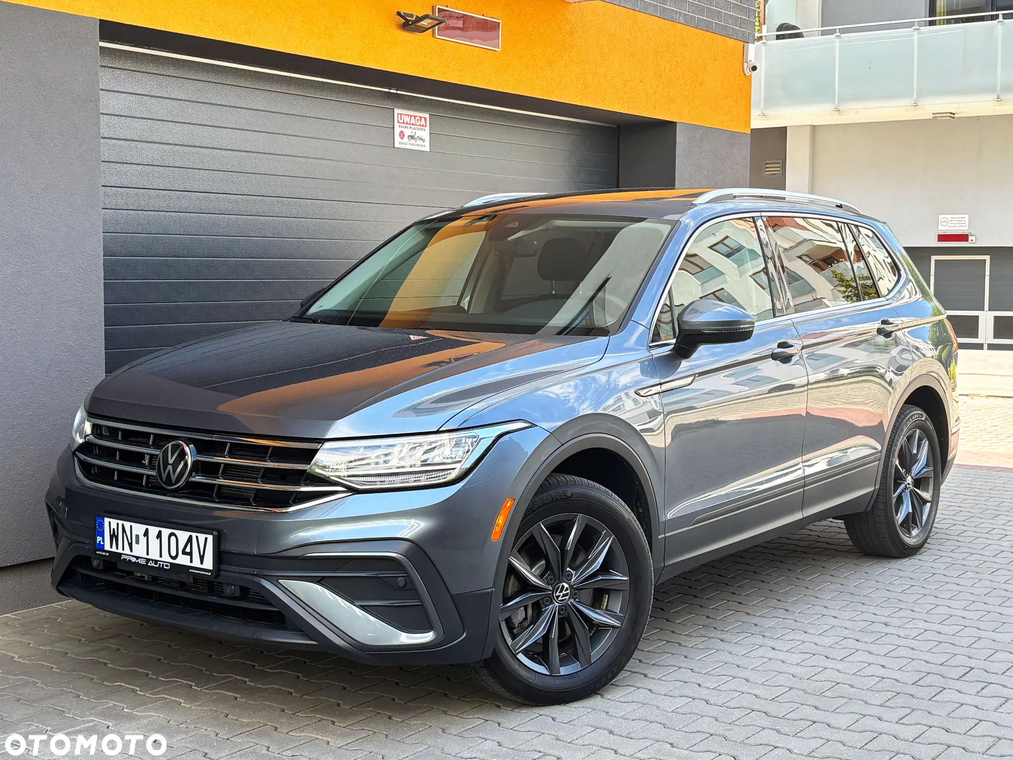 Volkswagen Tiguan Allspace 2.0 TSI 4Mot R-Line DSG - 2