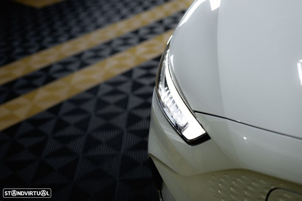 MG ZS EV 50.3 kWh Luxury - 13