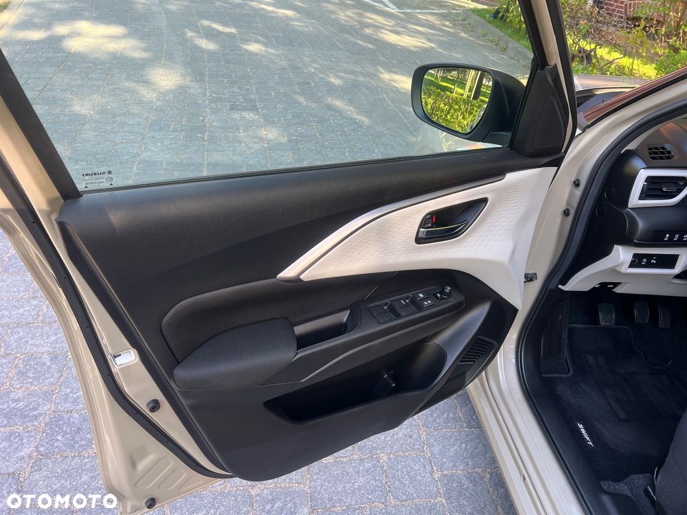 Suzuki Swift 1.2 Dualjet SHVS Premium Plus - 10