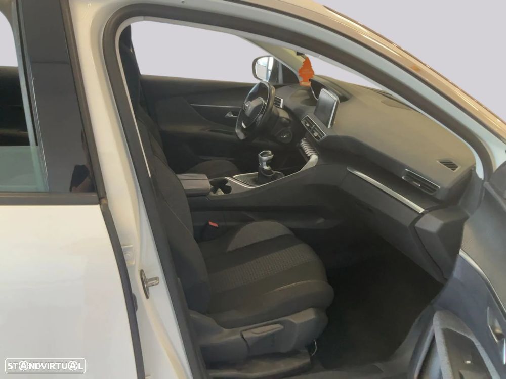 Peugeot 3008 1.2 PureTech Active - 5