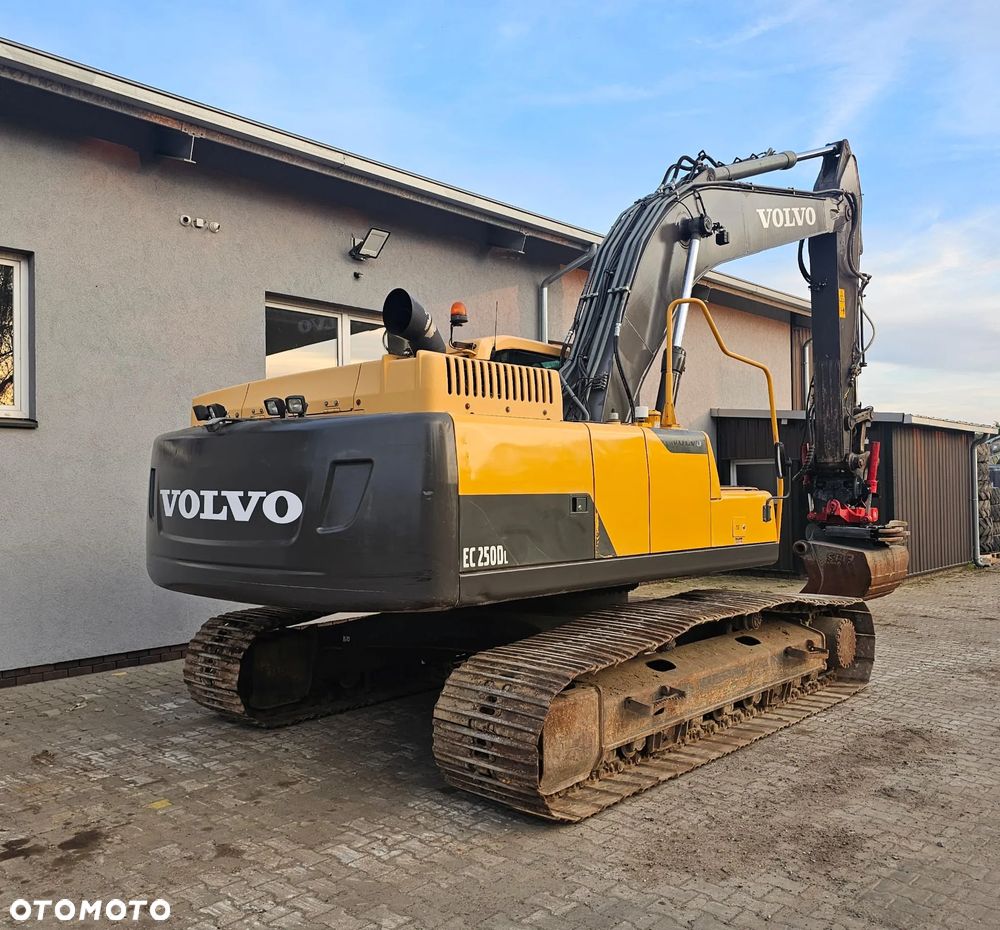 Volvo EC250DL - 3