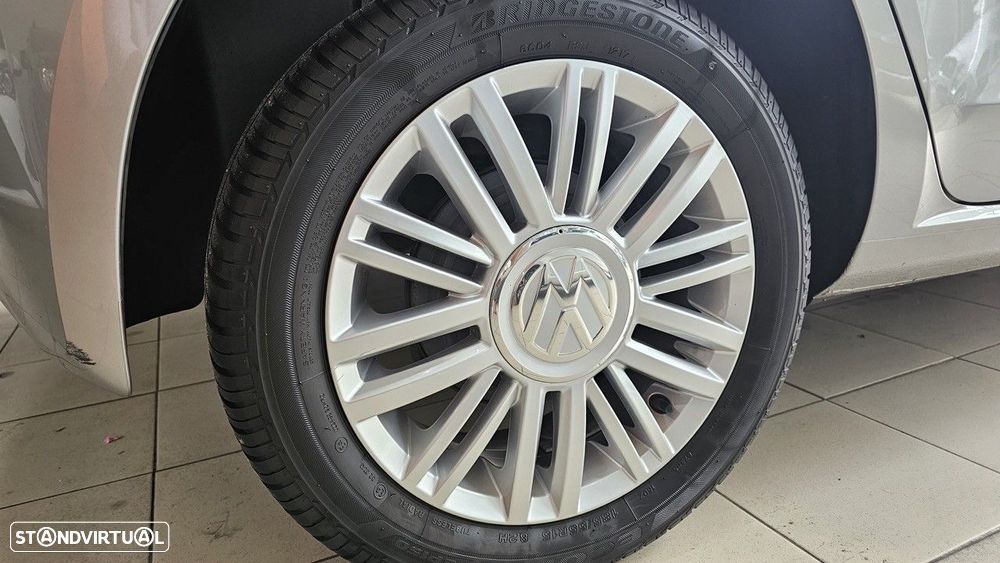 VW Up! 1.0 Move - 19