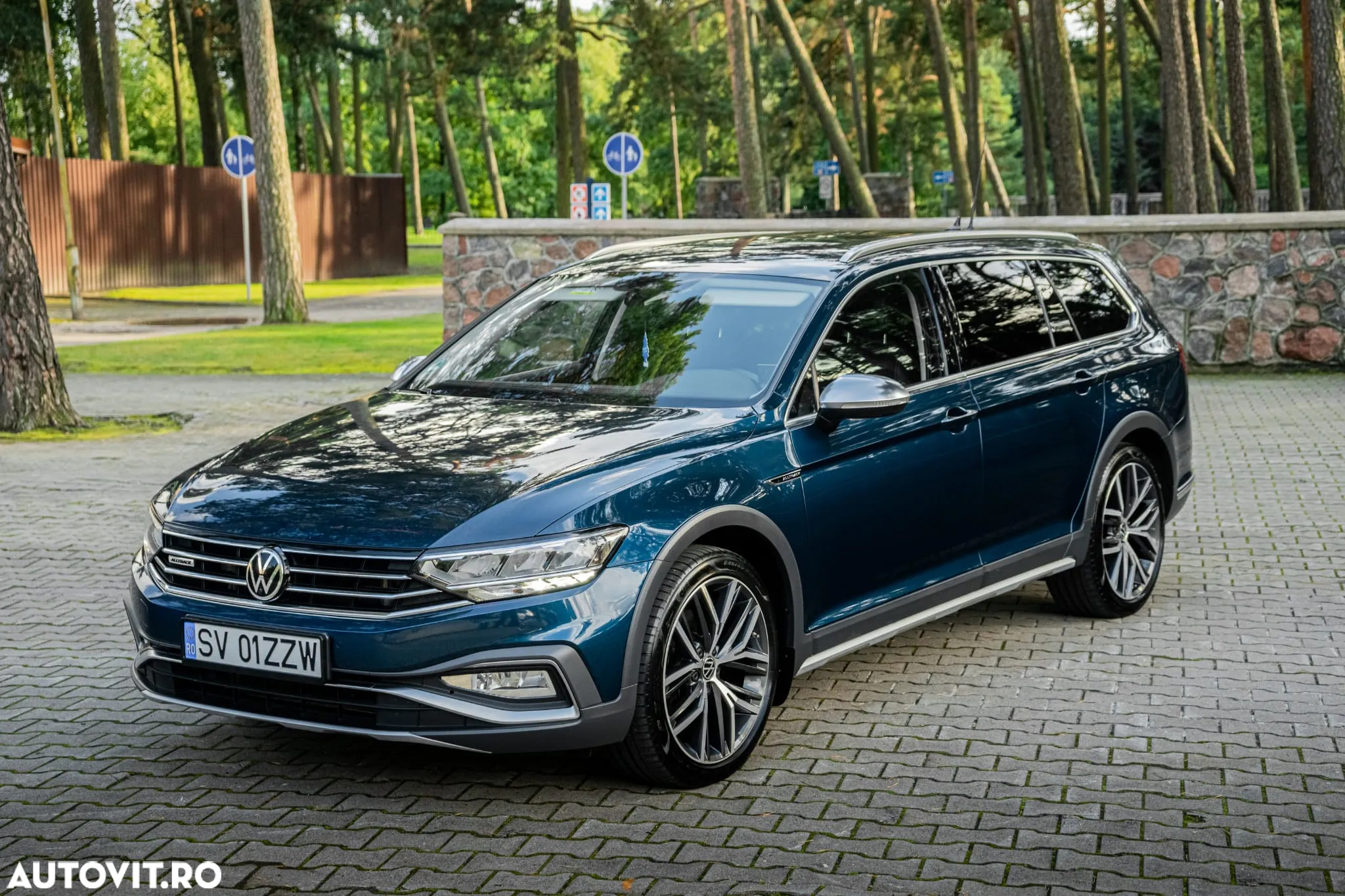 Volkswagen Passat Alltrack 2.0 TDI DSG 4Motion - 8