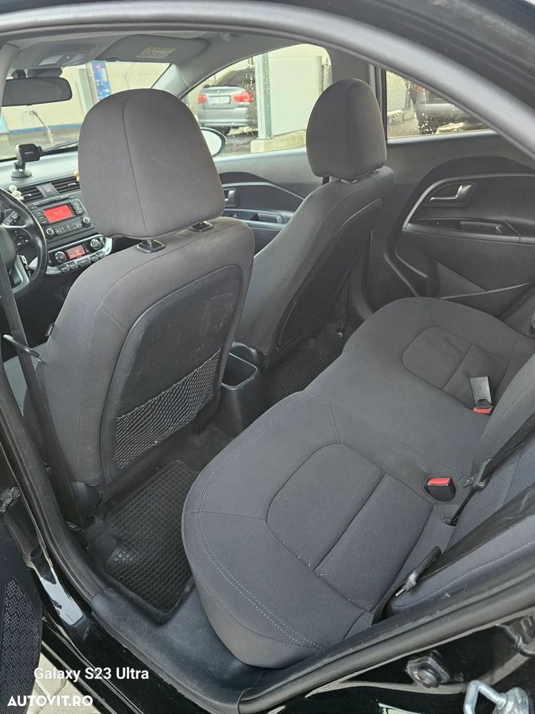 Kia Rio 1.4 GSL COMFORT - 9