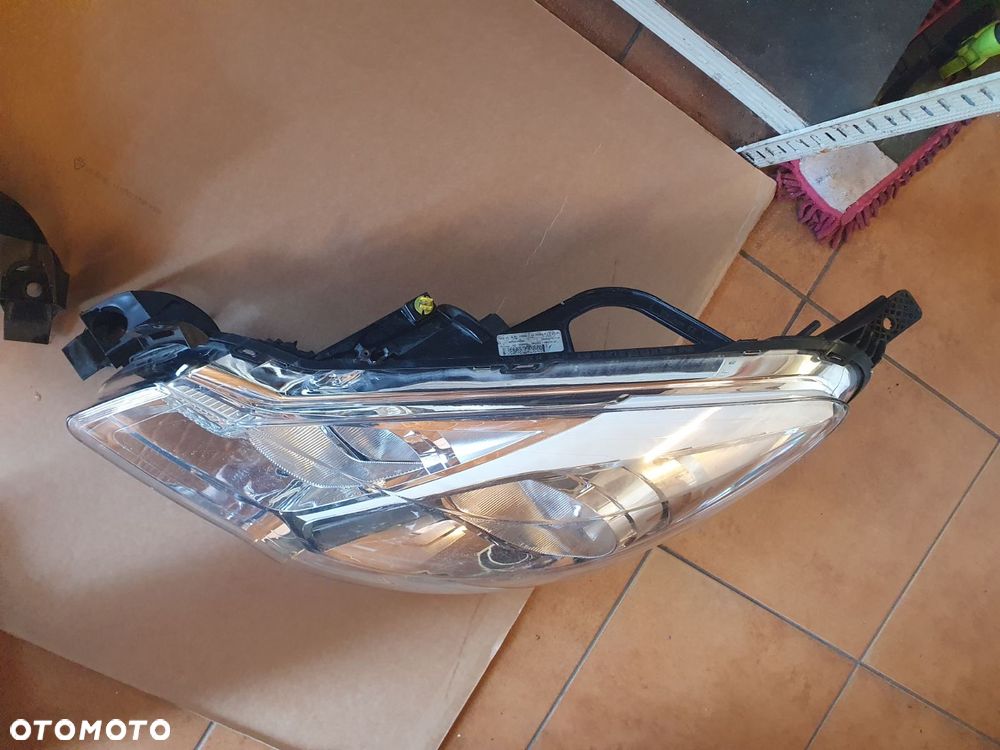 REFLEKTOR LEWY CITROËN C3 ORYGINAŁ EUROPA - 6