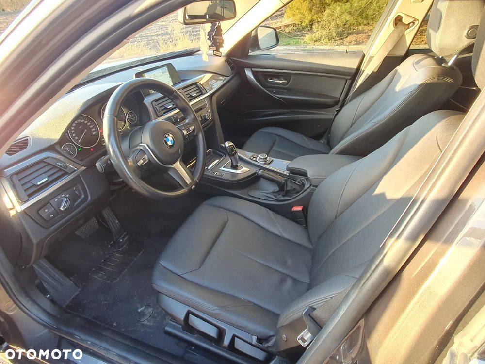 BMW Seria 3 316i Modern Line - 9