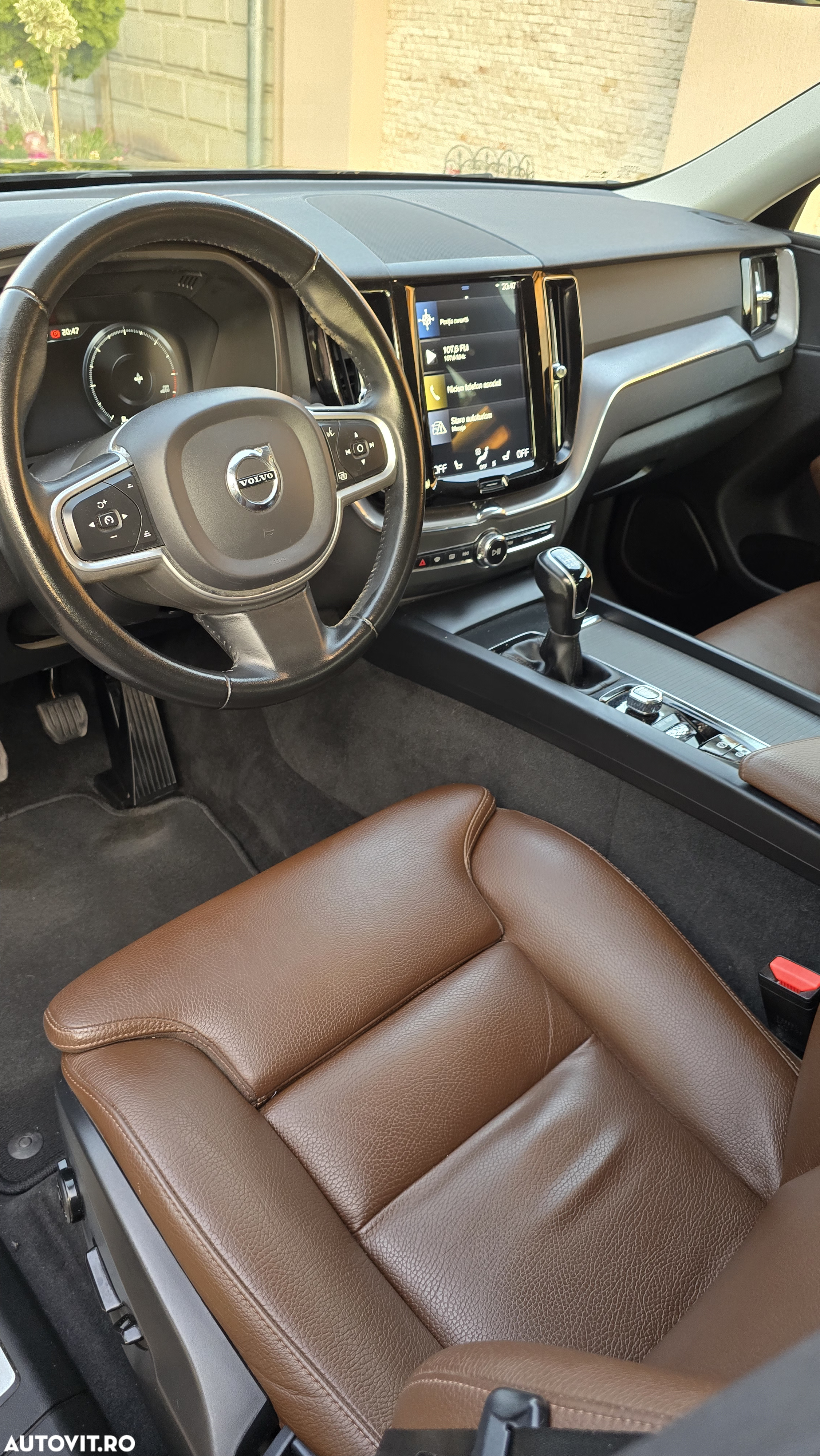 Volvo XC 60 D3 Momentum Pro - 8
