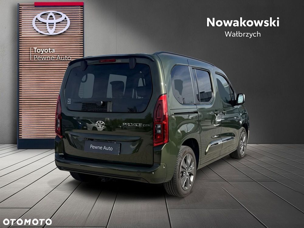 Toyota Proace City Verso 2024 photo 4