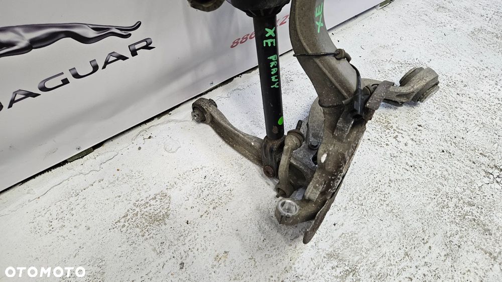 Jaguar XE X760 2.0D Kompletna zwrotnica prawa z wahaczami i amortyzatorem Zawieszenie przód prawy Wahacz Amortyzator GX73-3K185-AB GX7318B037FC - 4