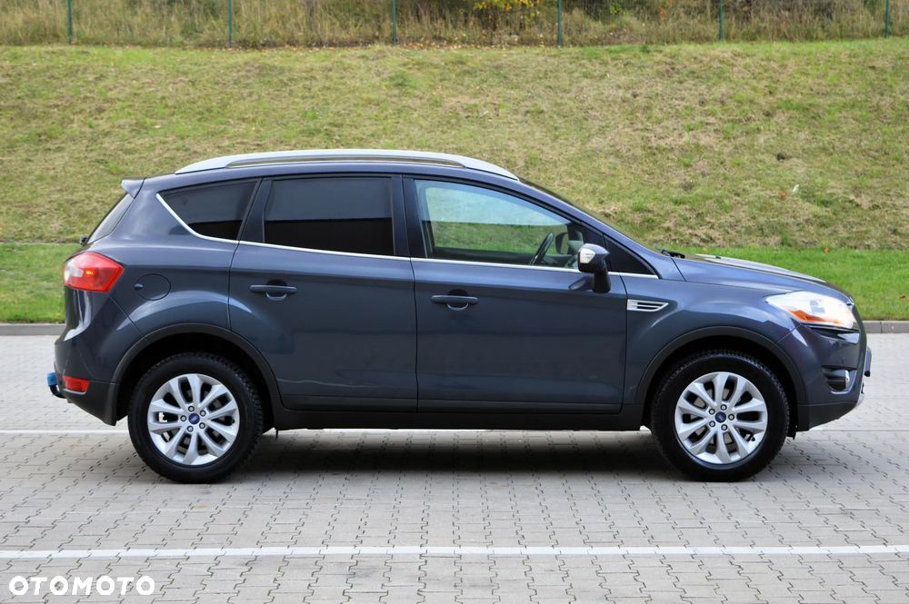 Ford Kuga 2.0 TDCi 4WD Titanium - 27