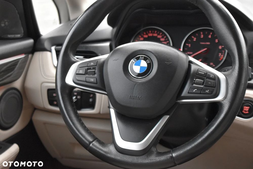 BMW Seria 2 - 34
