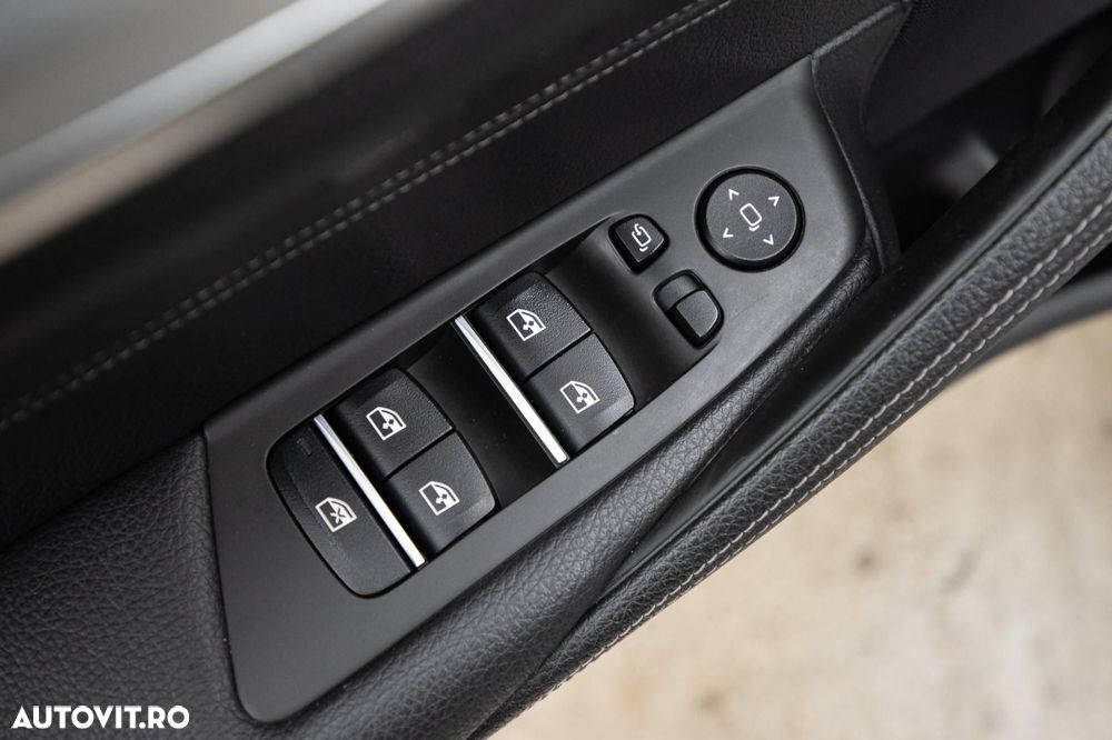 BMW Seria 5 530e AT PHEV - 28