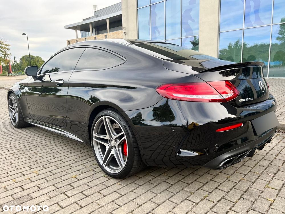 Mercedes-Benz Klasa C AMG 63 S - 10
