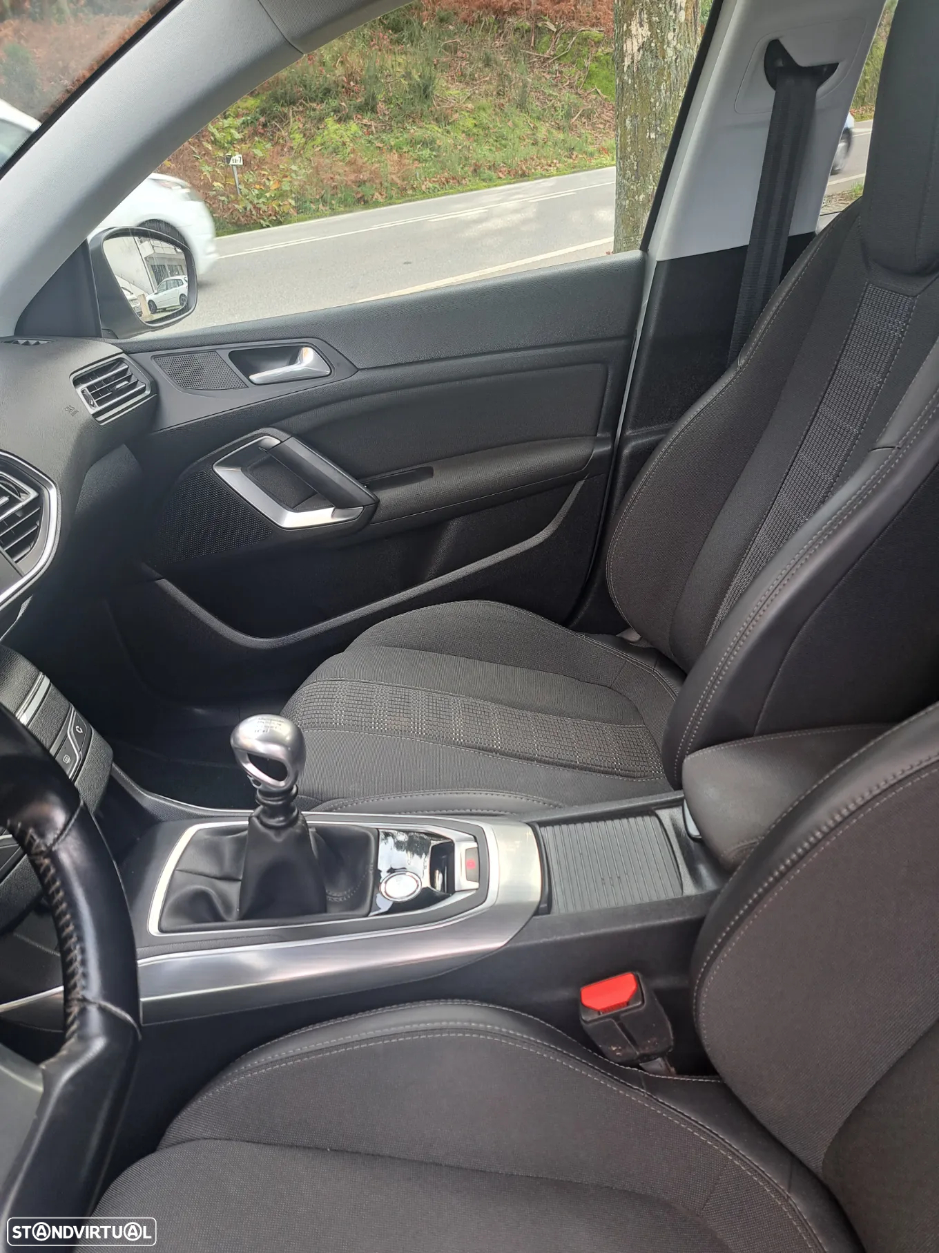 Peugeot 308 1.6 BlueHDi GT Line - 4