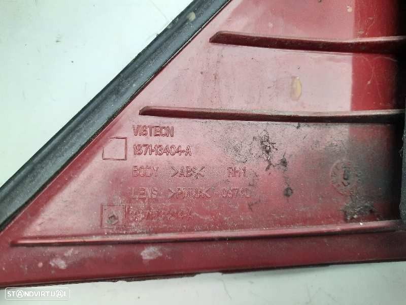 FAROLIM TRASEIRO DIREITO FORD MONDEO III SEDAN 2004 - 2