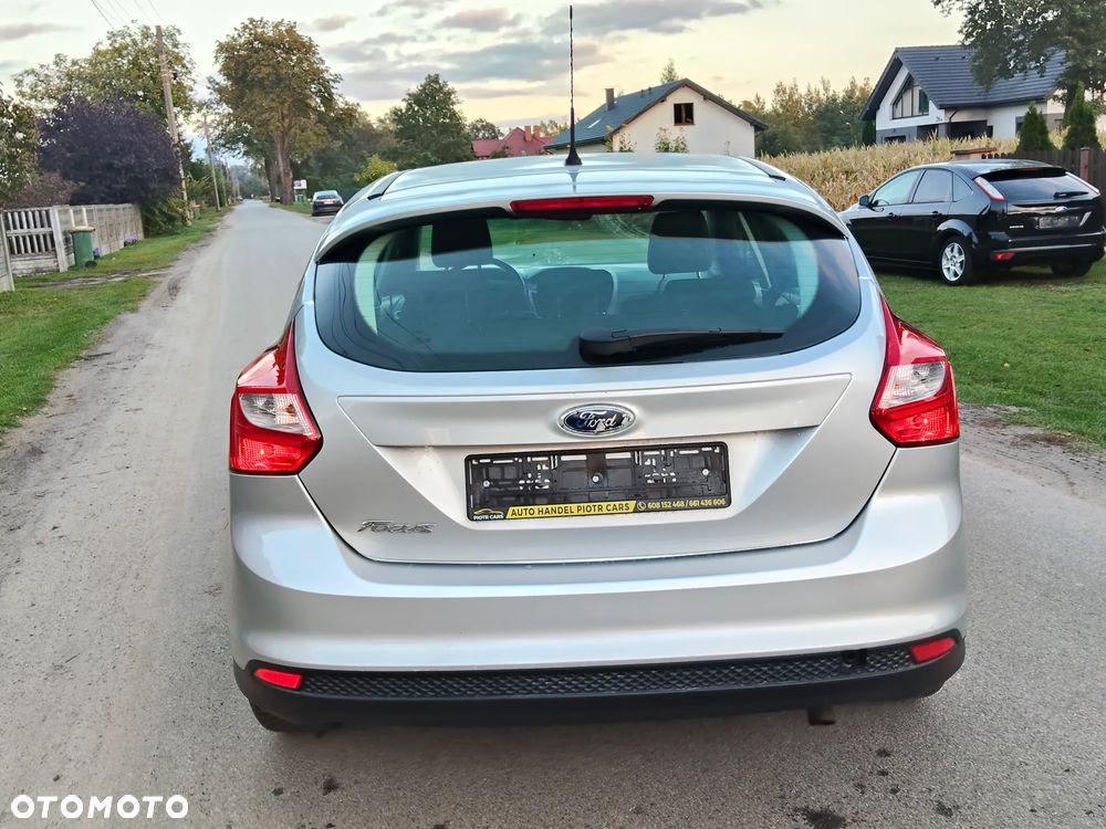 Ford Focus - 9