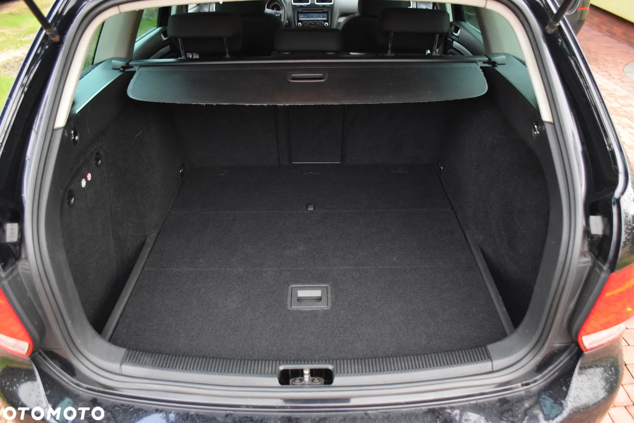 Volkswagen Golf VI 1.6 TDI Highline - 18