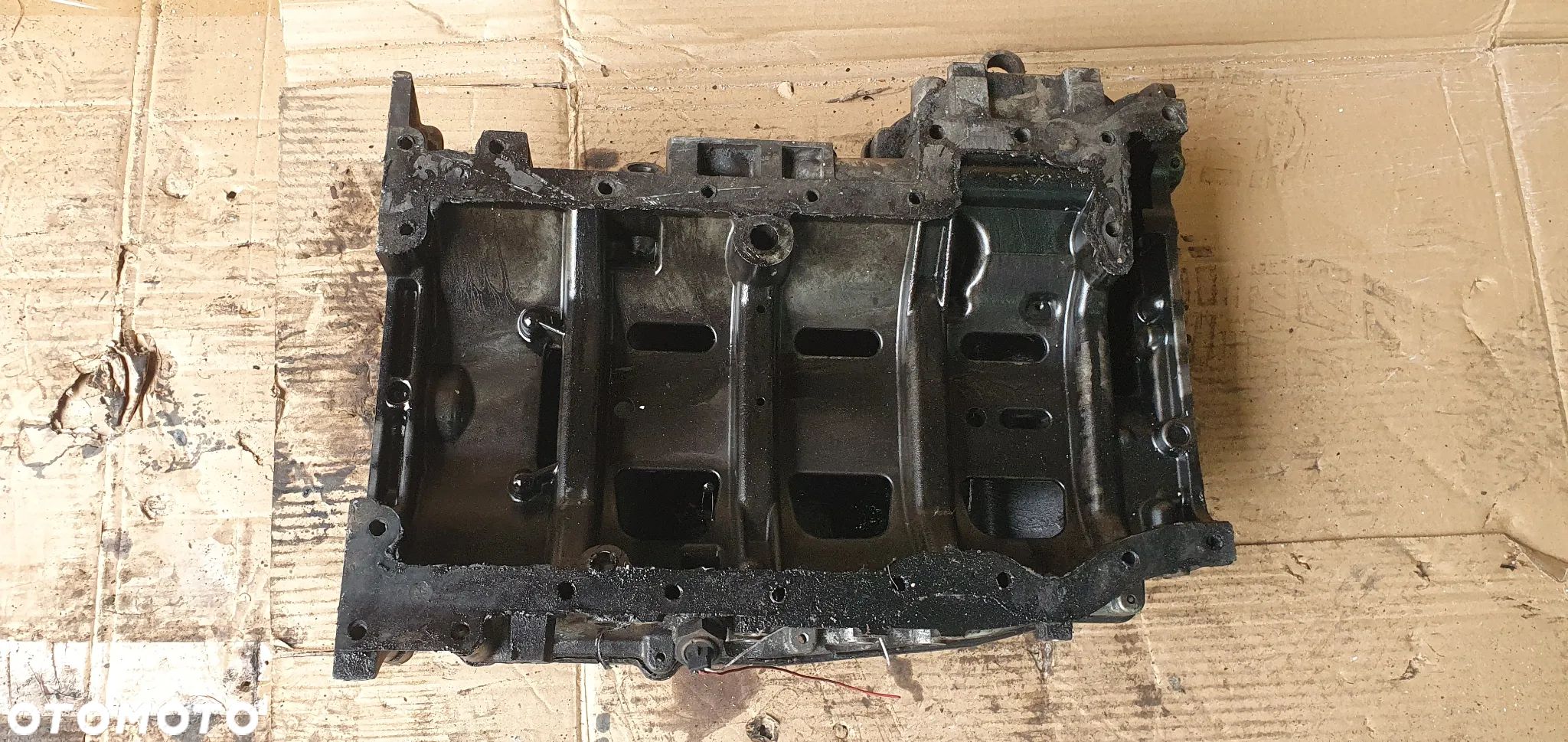 Miska olejowa oleju Ford Transit MK7 2.2 TDCI 2S7Q-6675-BA 8C1Q-6U004-AA - 1