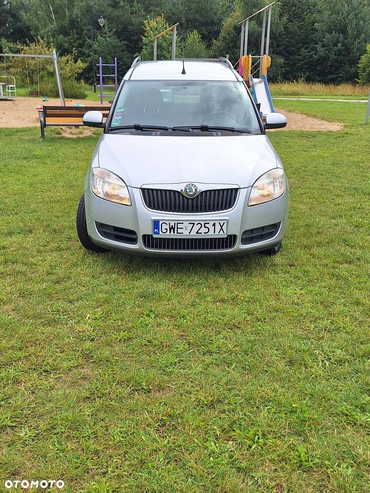 Skoda Roomster 1.4 MPI Comfort PLUS EDITION - 5