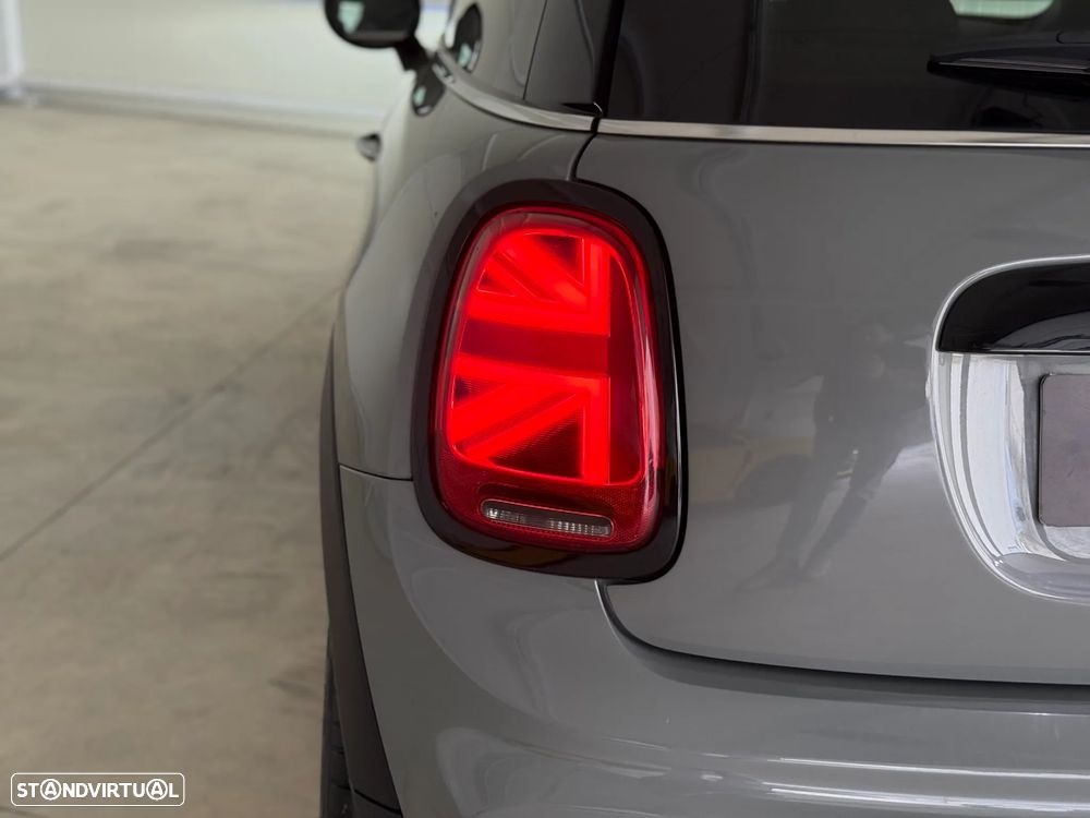 MINI 3 Portas Cooper D Aut. - 12
