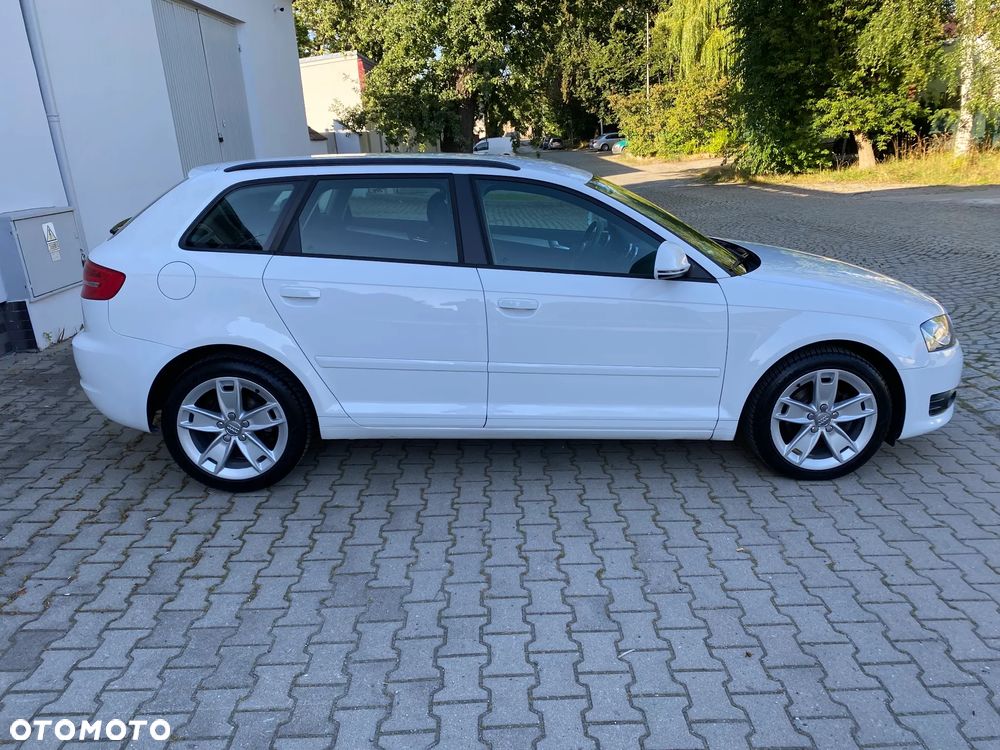 Audi A3 Sportback 1.4 TFSI Ambiente - 7